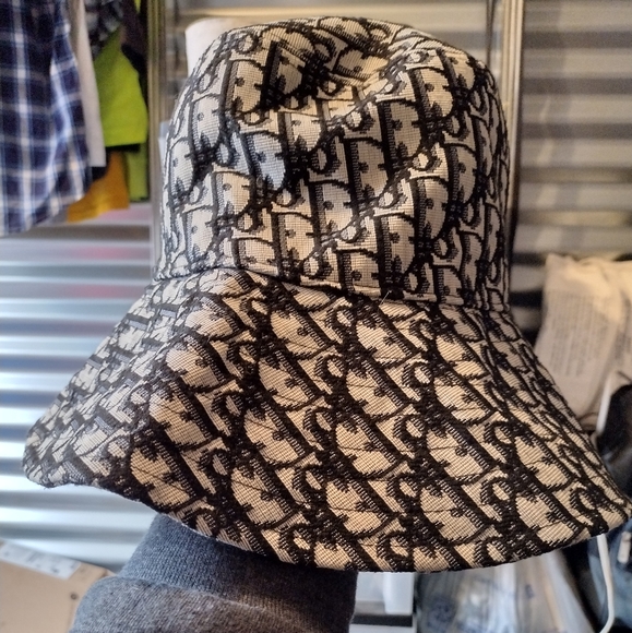 Monogram Record Bucket Hat S00 - Men - Accessories